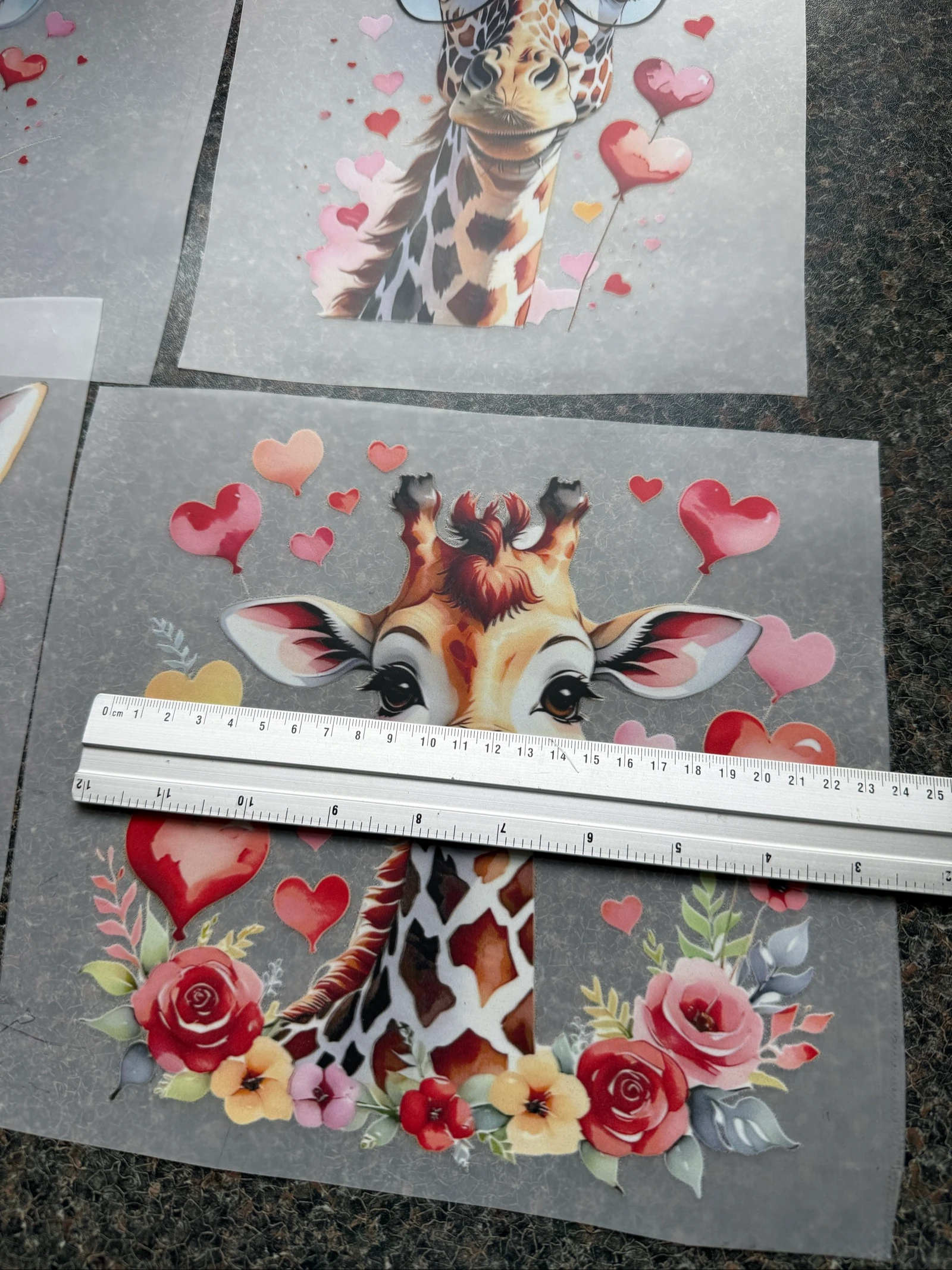 DTF Transfer Giraffe with Hearts and Flowers - Per Piece – photo 3